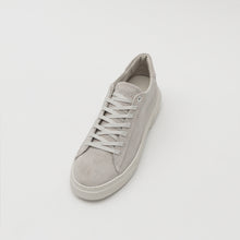 Afbeelding in Gallery-weergave laden, OMNIO KEA BASE Off White Suede