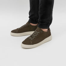 Afbeelding in Gallery-weergave laden, OMNIO KEA BASE Army Suede