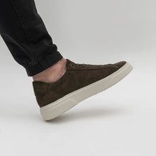 Afbeelding in Gallery-weergave laden, OMNIO KEA BASE Army Suede