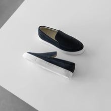 Load image into Gallery viewer, MALTON LOAFER Super Blue Suede
